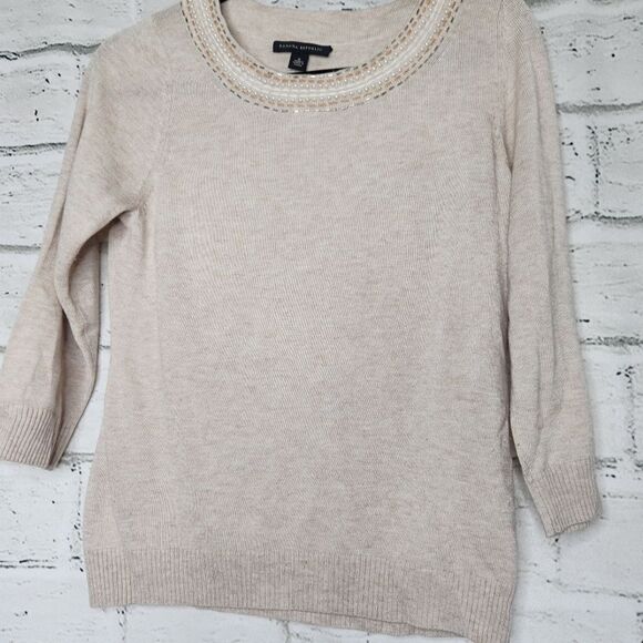 Banana Republic Beaded Crew Neck Sweater Tan small wool blend 3/4 sleeve - Picture 5 of 12